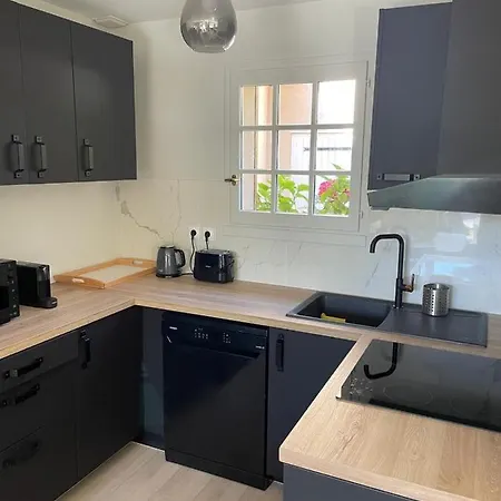 Maison Velo Piscine Tennis ドーヴィル