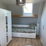 Maison Velo Piscine Tennis Tatil Evi *