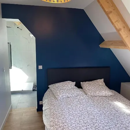 Holiday home Maison Velo Piscine Tennis *