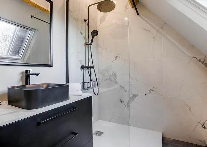 Maison Velo Piscine Tennis